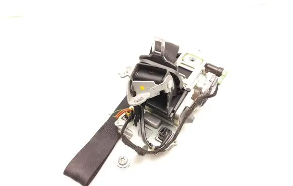 Mercedes-Benz E C207 W207 Front seatbelt A2078604285