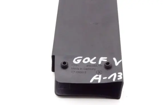 Volkswagen Golf V Glove box 5N0035799