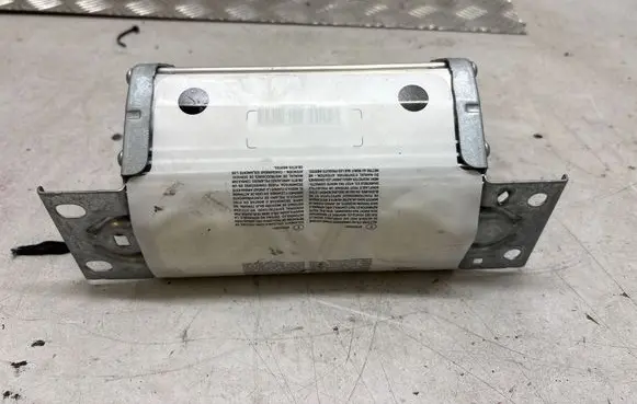 BMW X1 E84 Passenger airbag 34065165C 1064762870120 39920437803S