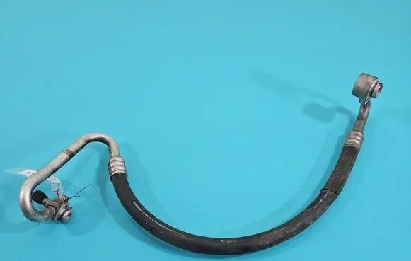 Air conditioning (A/C) pipe/hose