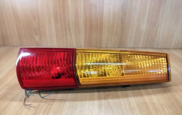 Suzuki Ignis Rear/tail lights P3052 8646
