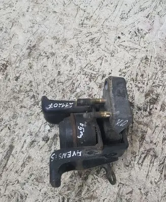 Toyota Avensis T250 Engine mount bracket