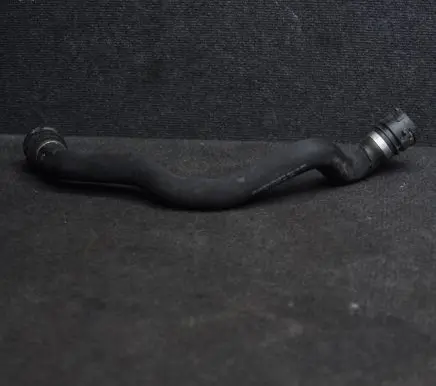 Audi A4 S4 B8 8K Engine coolant pipe/hose 8K0121101M