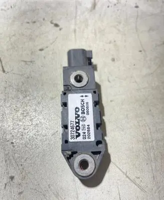 Volvo XC90 Airbag deployment crash/impact sensor 30724677 060606 202684