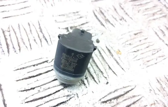 Nissan Juke II F16 Parking PDC sensor 284429097r