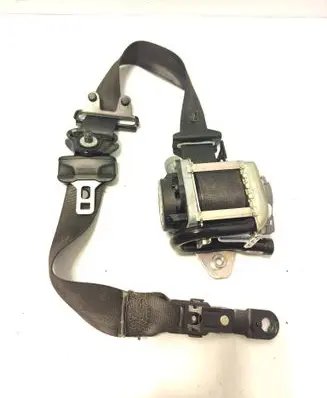 Volvo V60 Front seatbelt 616155700 012L0000