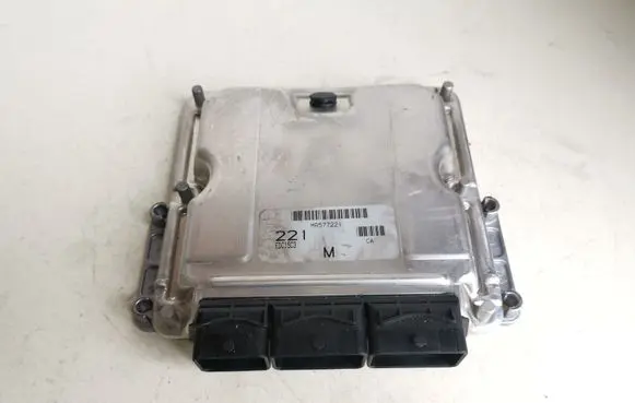 Mitsubishi Carisma Engine control unit/module 0281010439 8200142446