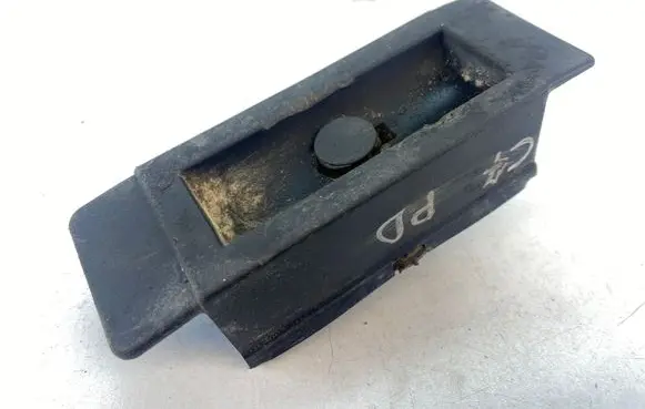 Audi A6 S6 C7 4G Jacking socket point 4G0802845 PA66GF30