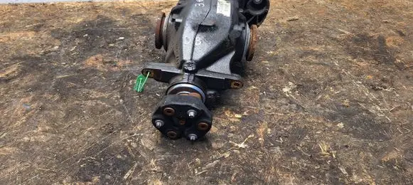 BMW X1 E84 Rear differential 7614713