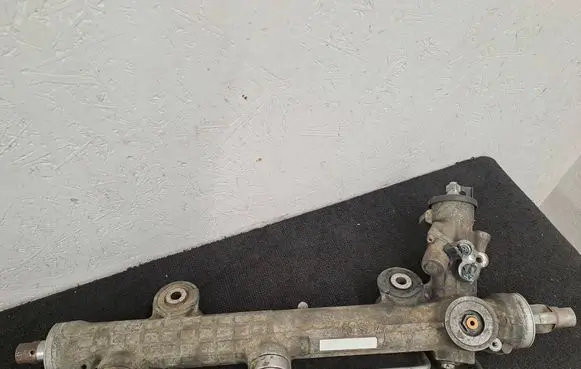 Mercedes-Benz E W211 Steering rack R21111011001