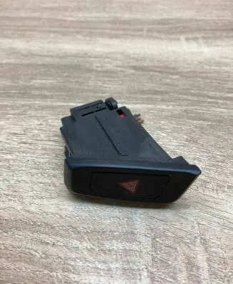 Audi A4 S4 B8 8K Hazard light switch 8K1941509 211245000 WithPlug