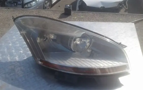Citroen C4 I Picasso Headlight/headlamp