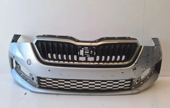 Skoda Scala Front bumper 657807221