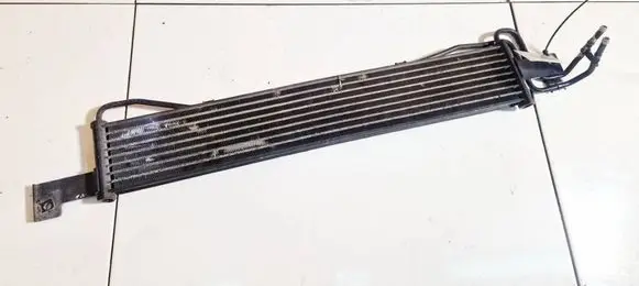 Engine oil radiator