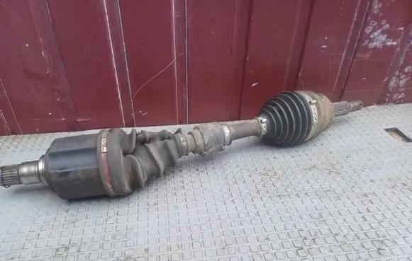 Front driveshaft