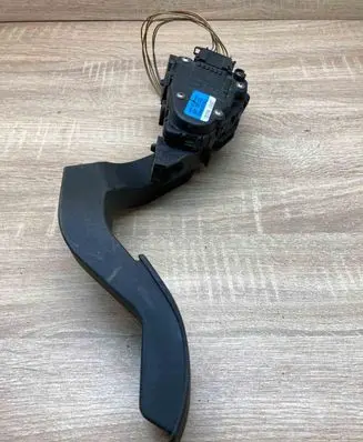 Audi Q5 SQ5 8R Accelerator throttle pedal 8D1728523 6PV007770 WITHPLUG