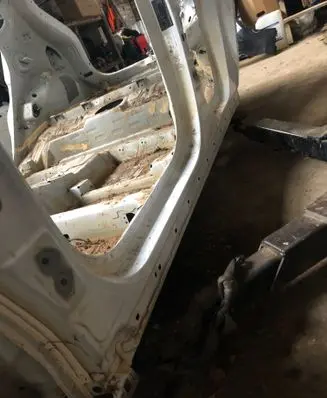 Hyundai Kona II Front sill (body part) 