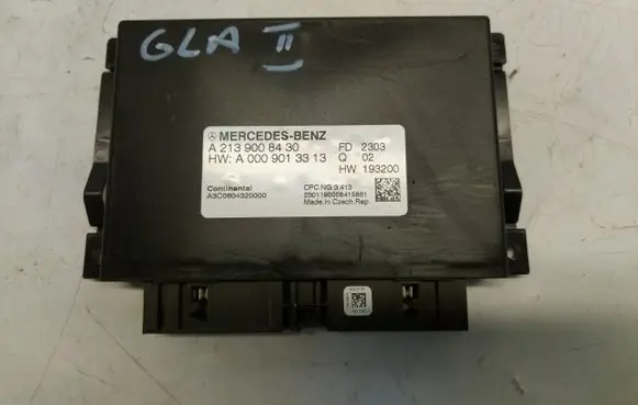 Mercedes-Benz GLA H247 Gearbox control unit/module A2139008430
