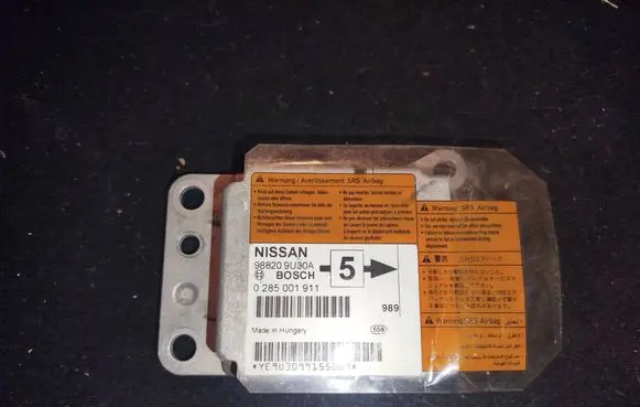 Nissan Note (E11) Airbag control unit/module 988209U30A 0285001911 YE9U3099155089