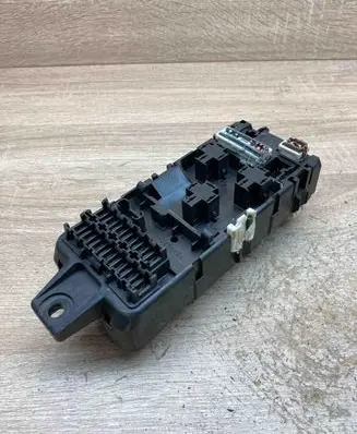 Volvo V40 Fuse module PPT25P5