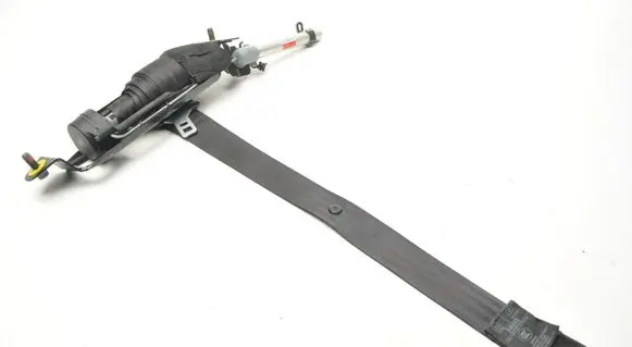 Volvo C30 Front seatbelt 31267314