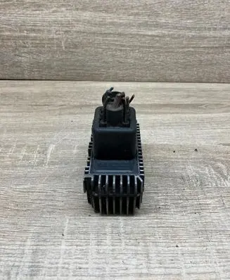 Opel Vectra C Glow plug pre-heat relay 55354141 51299018A