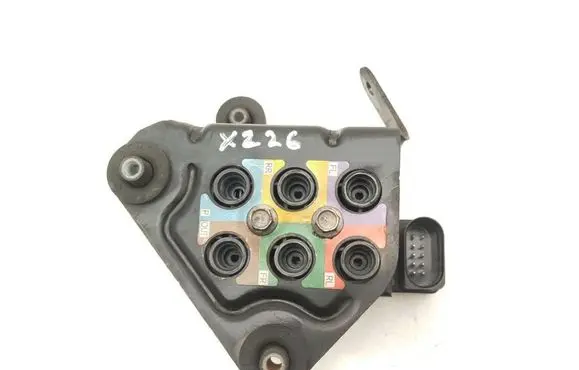 Porsche Panamera (970) Air suspension control unit module (rear) 97035815323