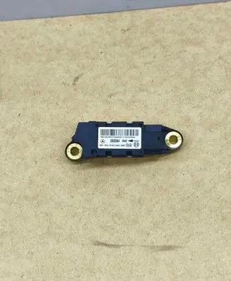 Mercedes-Benz CLS C219 Airbag deployment crash/impact sensor 0018209126 203564002