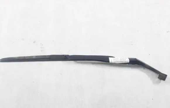 Hyundai Kona I Front wiper blade arm 