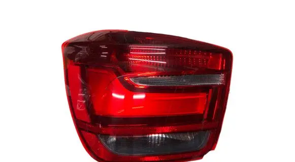 BMW 1 F20 F21 Rear/tail lights 724154105 90006572