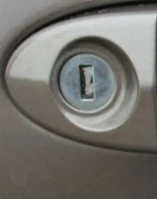 BMW 6 E63 E64 Front door lock (next to the handle) 