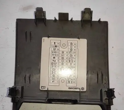 Volkswagen Transporter - Caravelle T5 Fuse box cover 7H1857151B