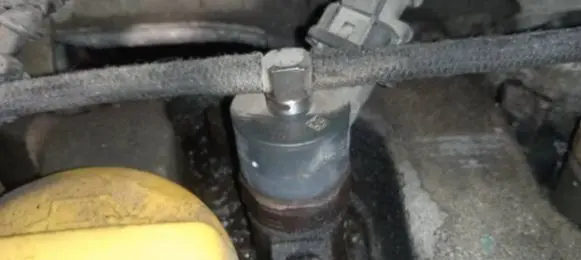Chevrolet Cruze Fuel injector 0445110258 33800-27400