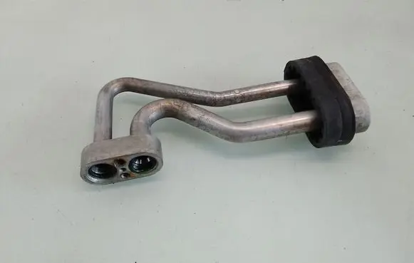 Audi A8 S8 D2 4D Air conditioning (A/C) pipe/hose