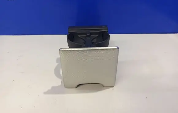 Volvo XC90 Cup holder 8674938
