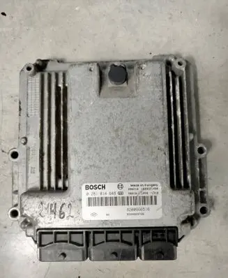 Renault Megane II Engine control unit/module 8200666516 0281014648