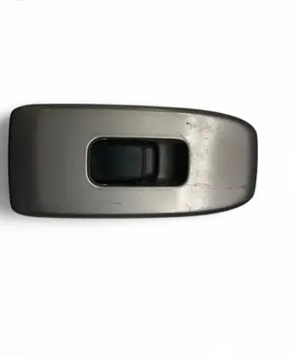 Mitsubishi Pajero Electric window control switch MN123321