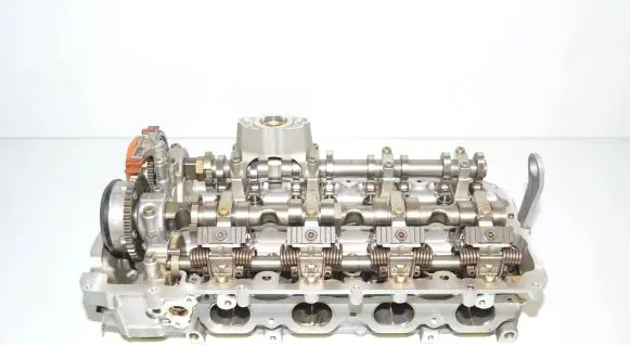 BMW 5 F10 F11 Engine head 7603475