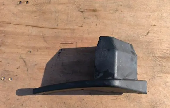 Dodge PickUp RAM SRT-10 Front mudguard 68275915AA 13413 5A93785