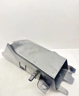 BMW 5 GT F07 Air intake duct part 7200764 6936953 22793115