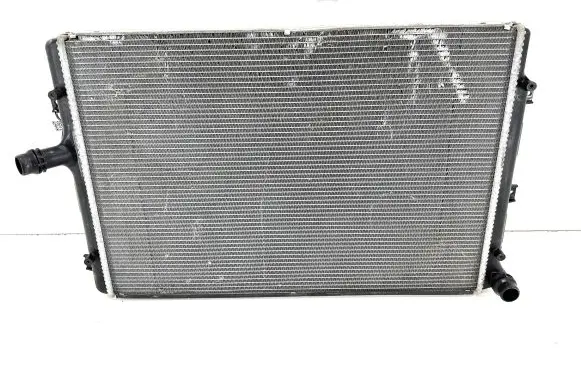 Volkswagen PASSAT B6 Coolant radiator 1K0121251
