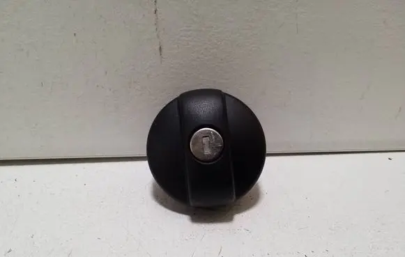 Peugeot Expert Fuel tank filler cap 