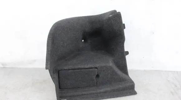 Trunk/boot side trim panel