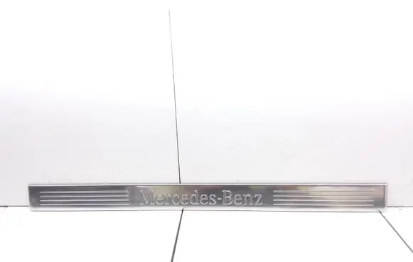 Mercedes-Benz CLS C218 X218 Front sill trim cover 2126860936 2126860936STU