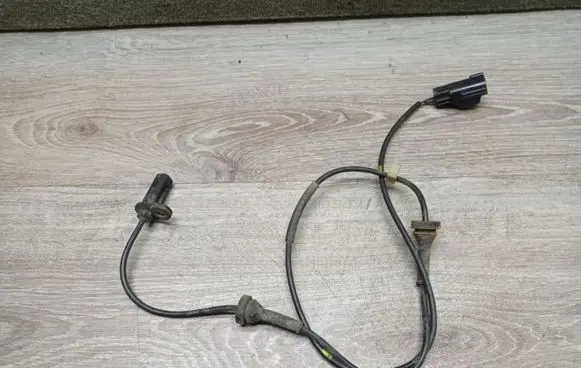 Volvo S60 ABS brake wheel speed sensor 10071160463 9496961