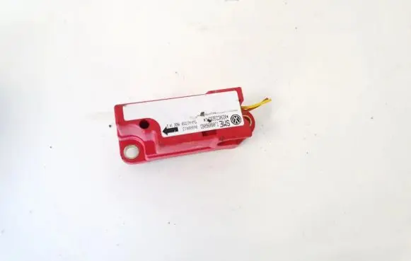 Volkswagen Golf IV Airbag deployment crash/impact sensor ij0909606d 0230cd323jhv
