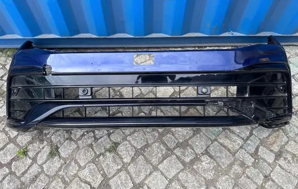 Volkswagen Tiguan Front bumper 5NA807221D
