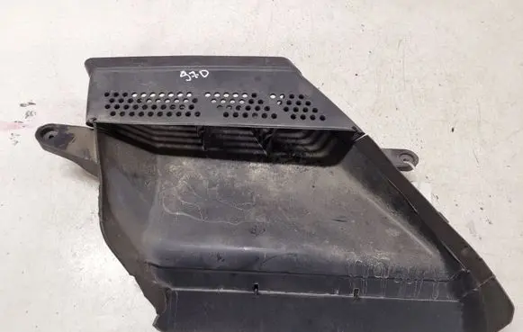 Audi A4 S4 B8 8K Air intake duct part 8K0129618A