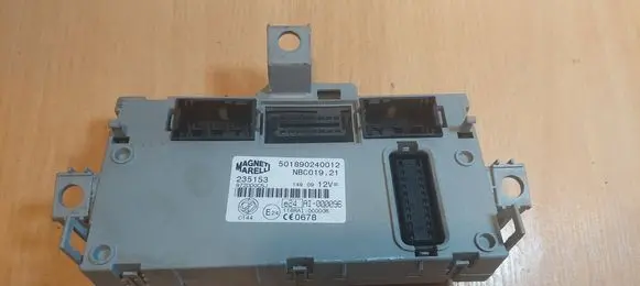 Maserati Quattroporte Central body control module 235153 501890240012 NBC019.21
