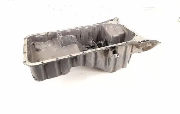 Mercedes-Benz E W211 Oil sump 6460100713 6460101013